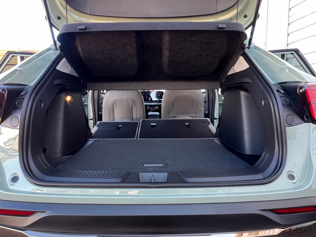 2026 Cacti Green Chevrolet Trax ACTIV FWD SUV