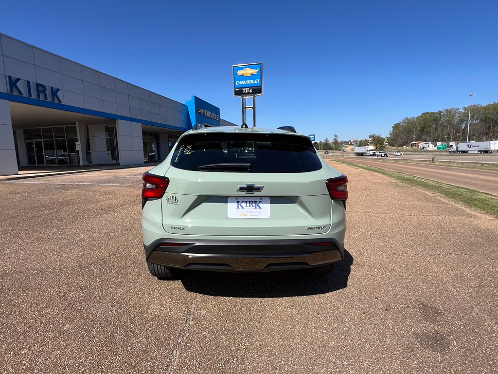 2026 Cacti Green Chevrolet Trax ACTIV FWD SUV