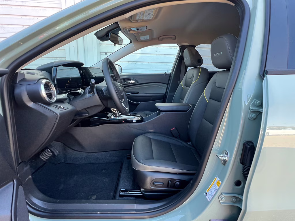 2026 Cacti Green Chevrolet Trax ACTIV FWD SUV