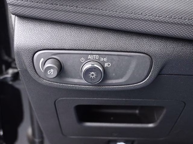 2025 Mosaic Black Metallic Chevrolet Trailblazer LT AWD SUV