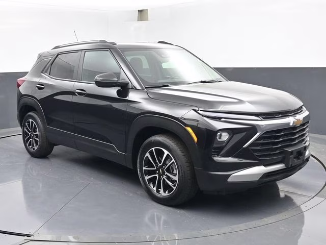 2025 Mosaic Black Metallic Chevrolet Trailblazer LT AWD SUV