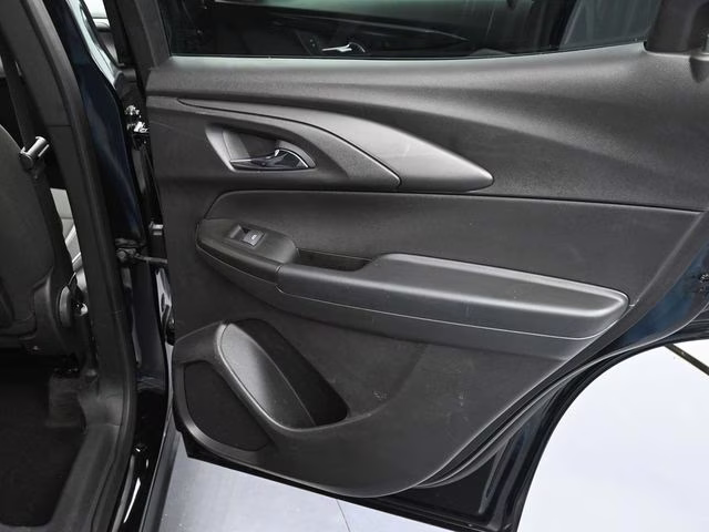 2025 Mosaic Black Metallic Chevrolet Trailblazer LT AWD SUV