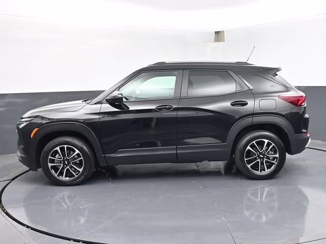2025 Mosaic Black Metallic Chevrolet Trailblazer LT AWD SUV