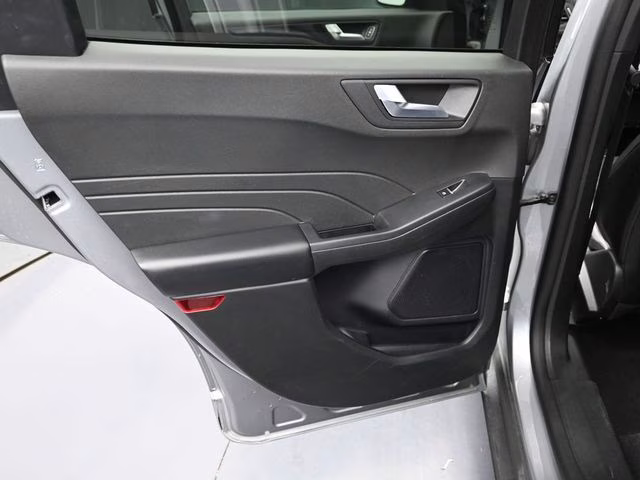 2024 Silver Metallic Ford Escape ST-Line FWD SUV