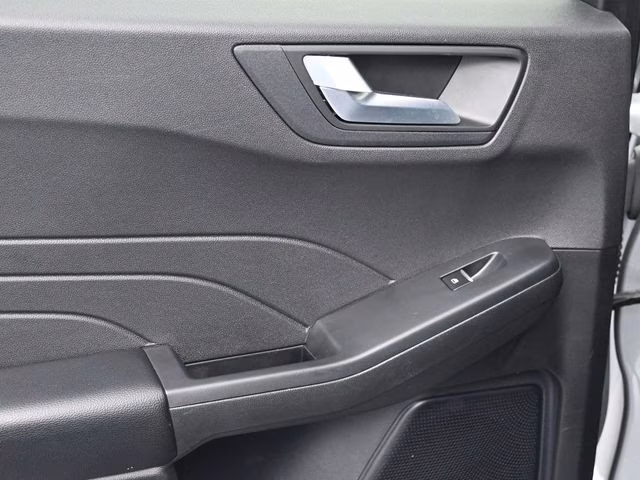 2024 Silver Metallic Ford Escape ST-Line FWD SUV