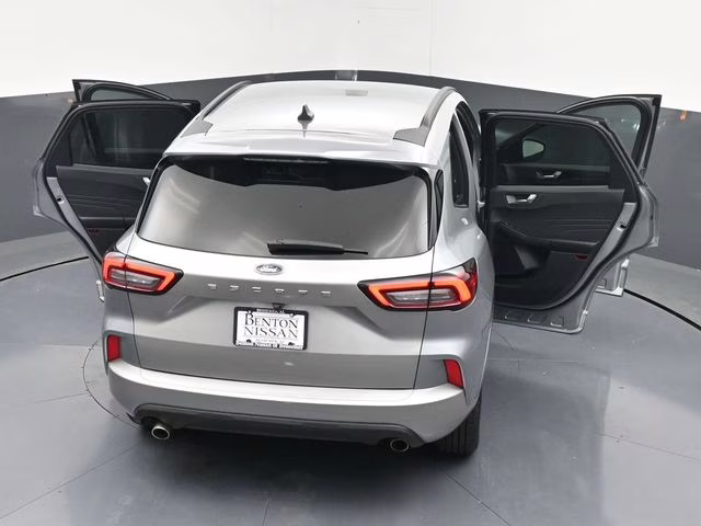 2024 Silver Metallic Ford Escape ST-Line FWD SUV
