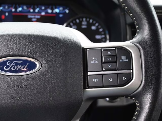 2024 Black Metallic Ford Expedition XLT 4X4 SUV