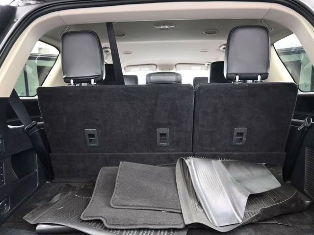 2024 Black Metallic Ford Expedition XLT 4X4 SUV