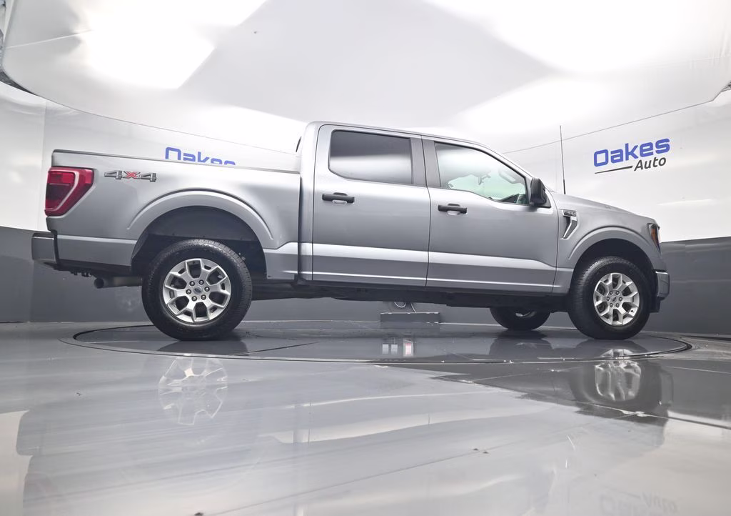 2023 Silver Metallic Ford F-150 XLT 4X4 Truck
