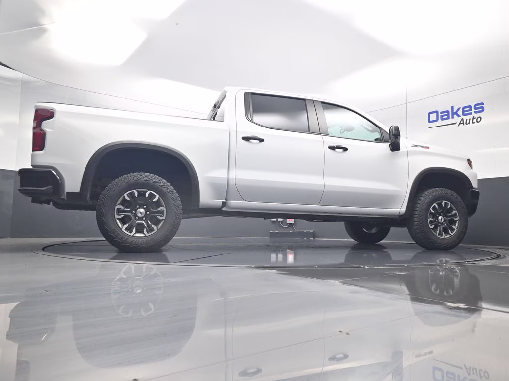 2024 Summit White Chevrolet Silverado 1500 ZR2 4X4 Truck