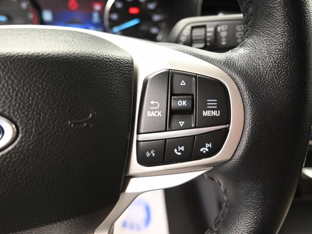 2023 Green Metallic Ford Explorer Limited 4X4 SUV