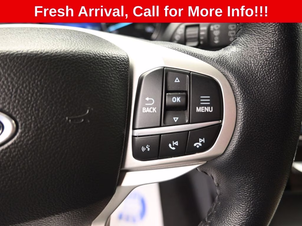 2023 Green Metallic Ford Explorer Limited 4X4 SUV