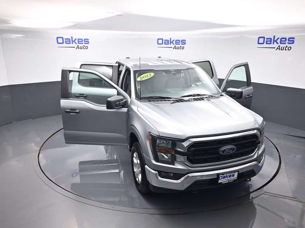 2023 Silver Metallic Ford F-150 XLT 4X4 Truck