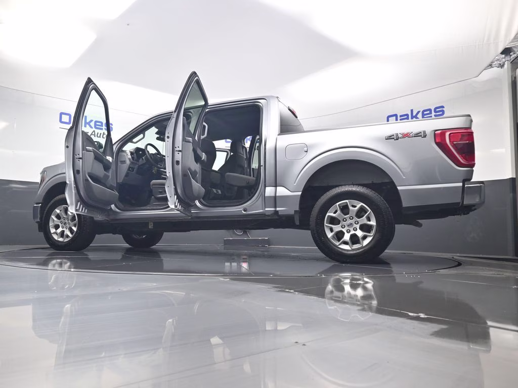 2023 Silver Metallic Ford F-150 XLT 4X4 Truck