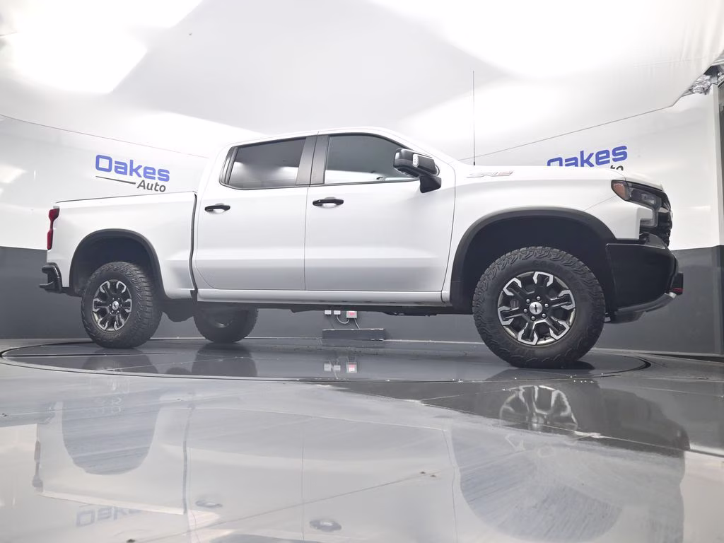 2024 Summit White Chevrolet Silverado 1500 ZR2 4X4 Truck