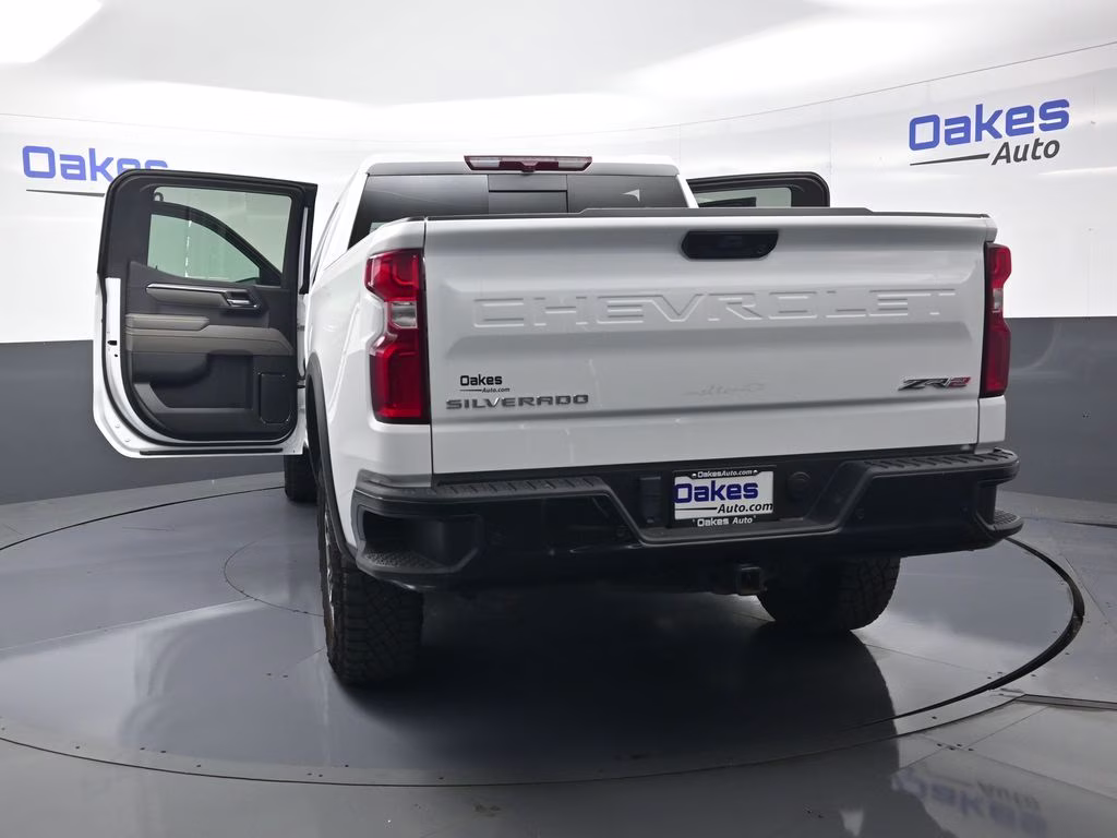 2024 Summit White Chevrolet Silverado 1500 ZR2 4X4 Truck