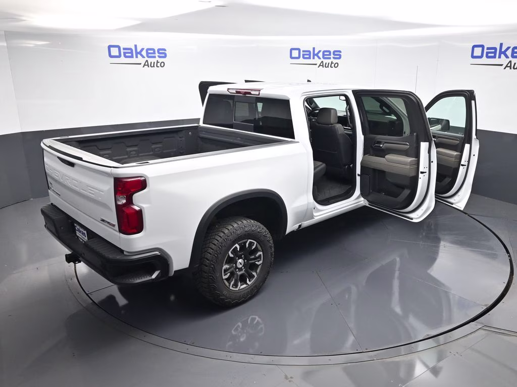 2024 Summit White Chevrolet Silverado 1500 ZR2 4X4 Truck