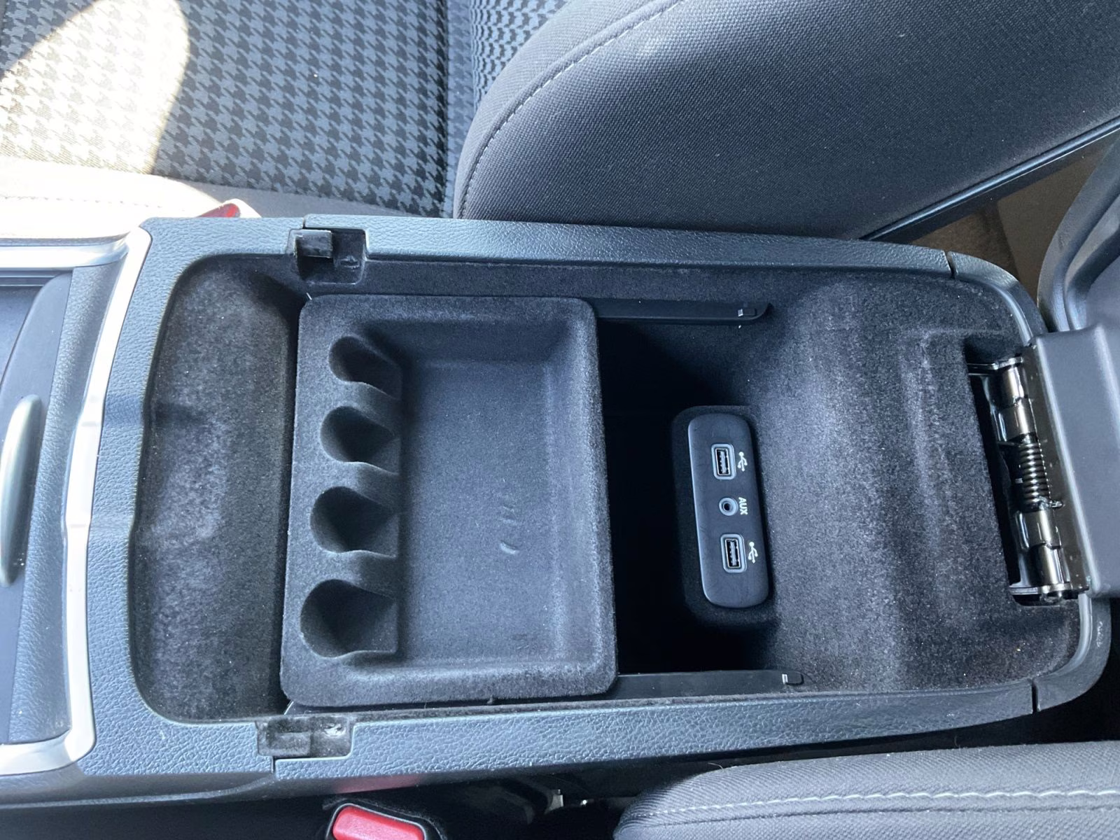 2018 Pitch Black Clearcoat Dodge Charger GT AWD Sedan