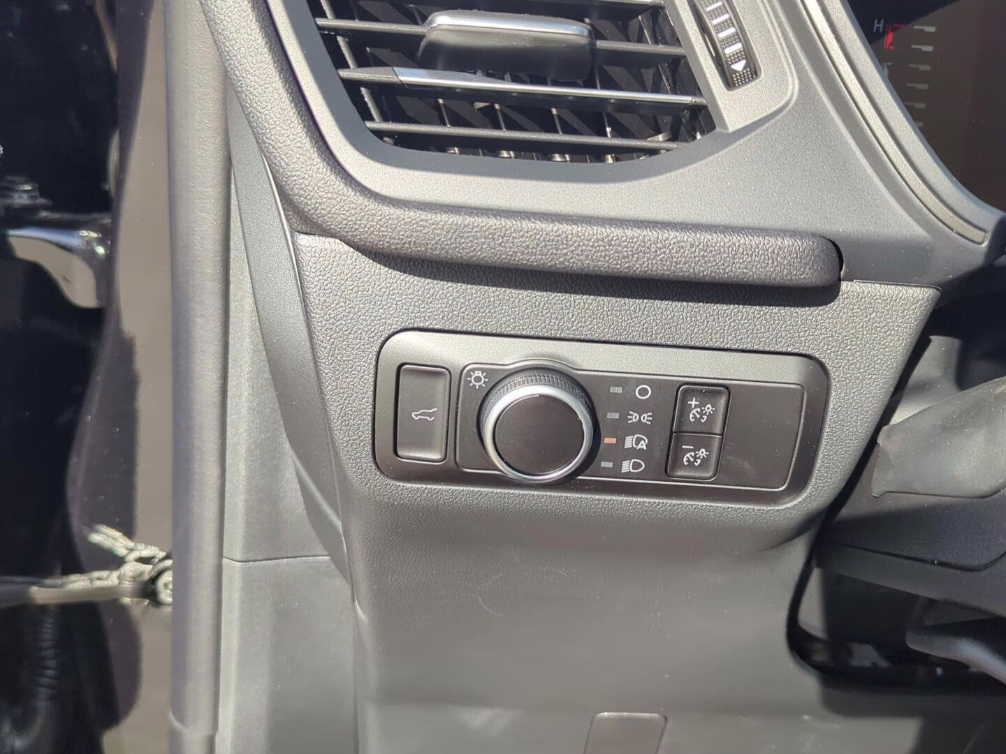 2026 Agate Black Ford Escape Active AWD SUV