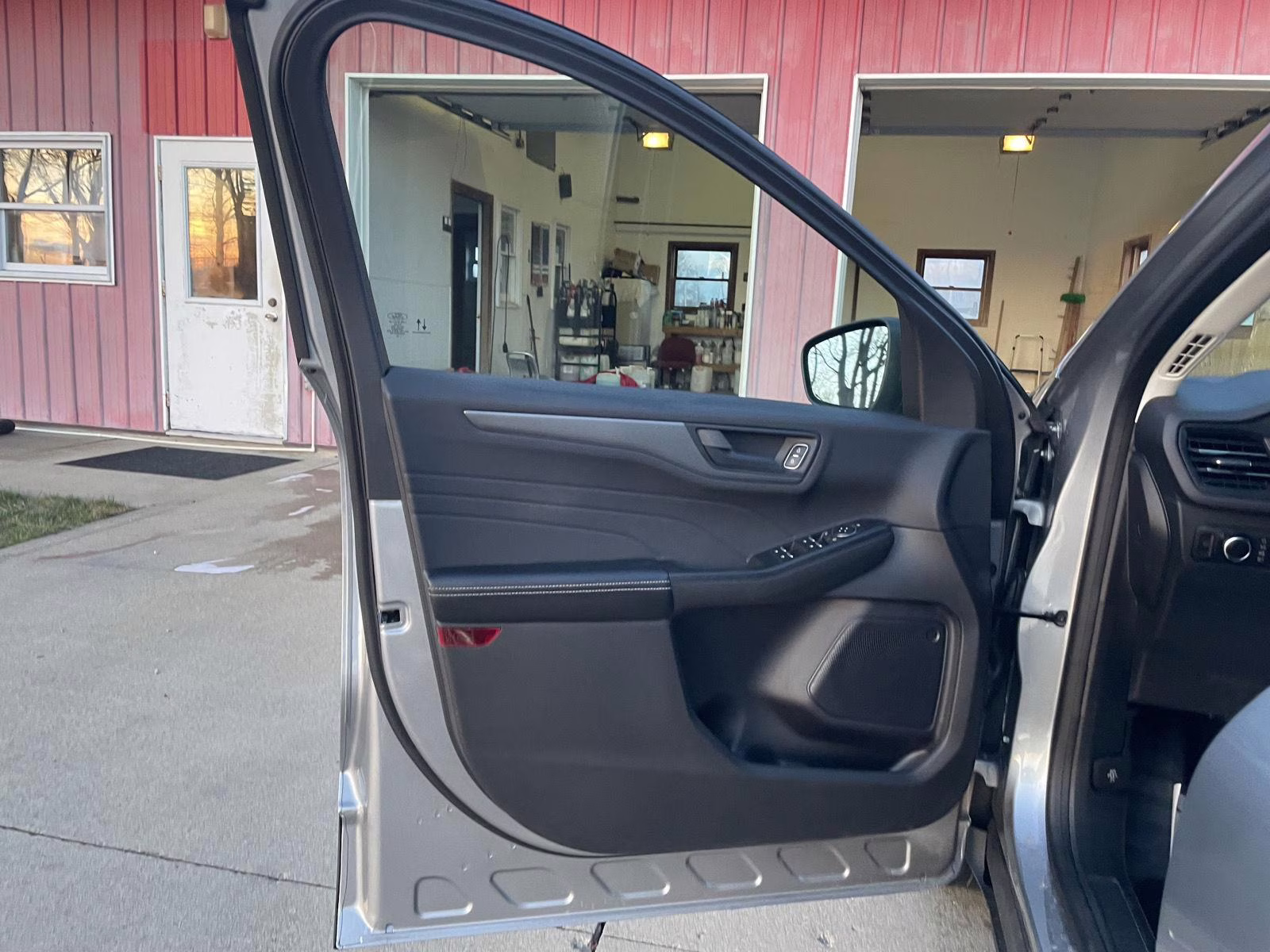 2023 Iconic Silver Ford Escape Active AWD SUV