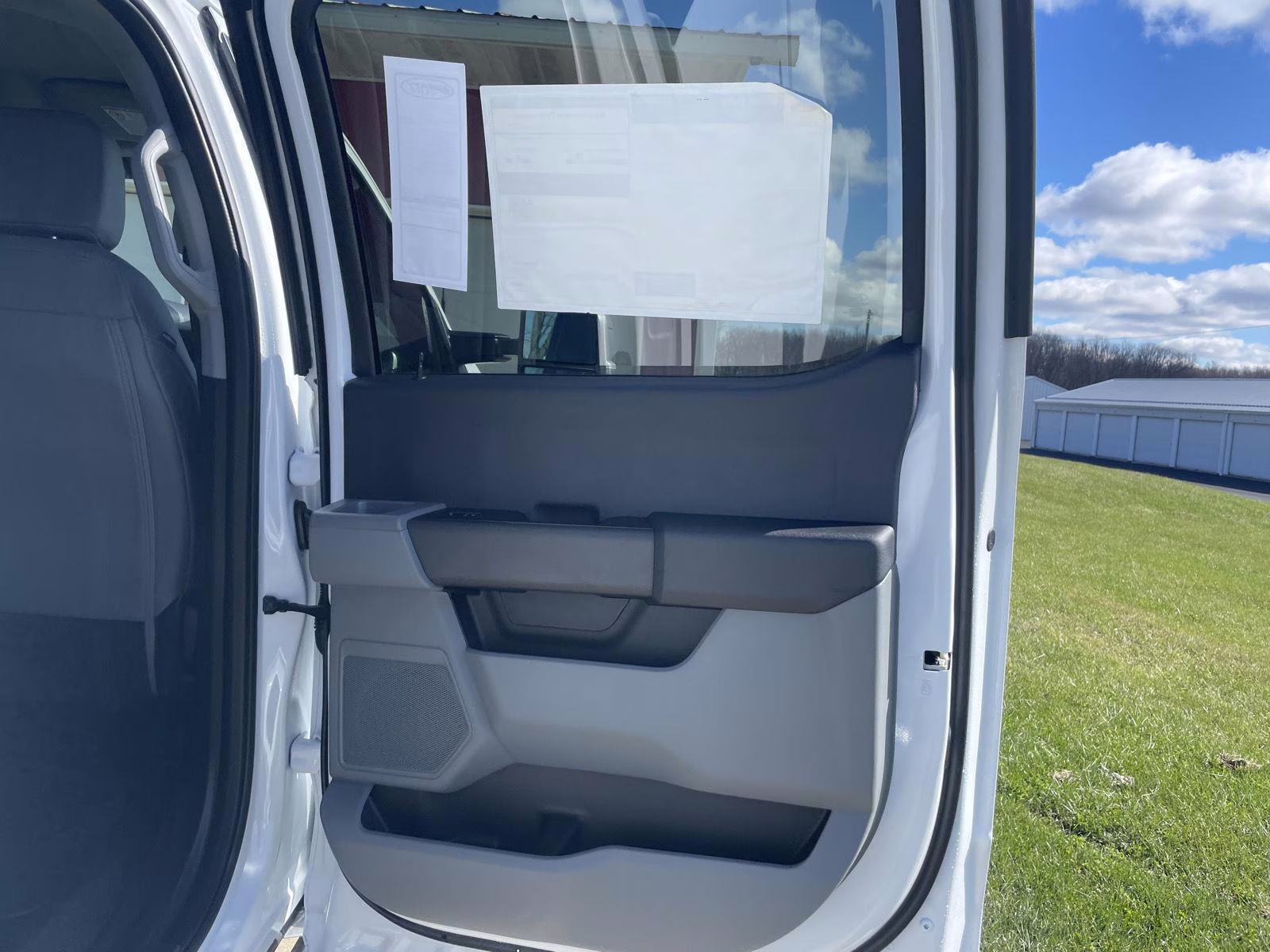 2026 Oxford White Ford Super Duty F-450 DRW XL 4X4 Truck