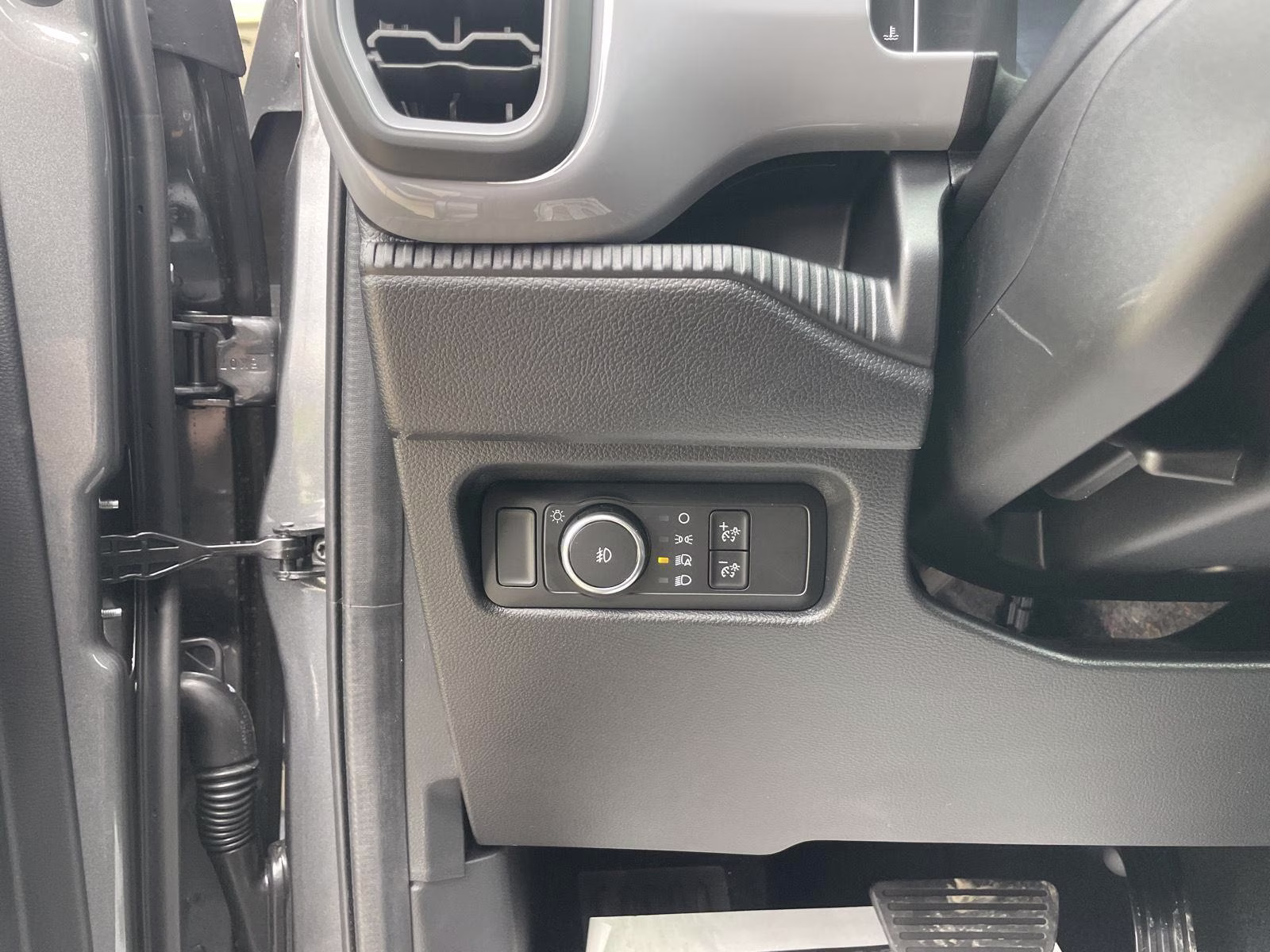 2026 Carbonized Gray Metallic Ford Ranger XL 4X4 Truck