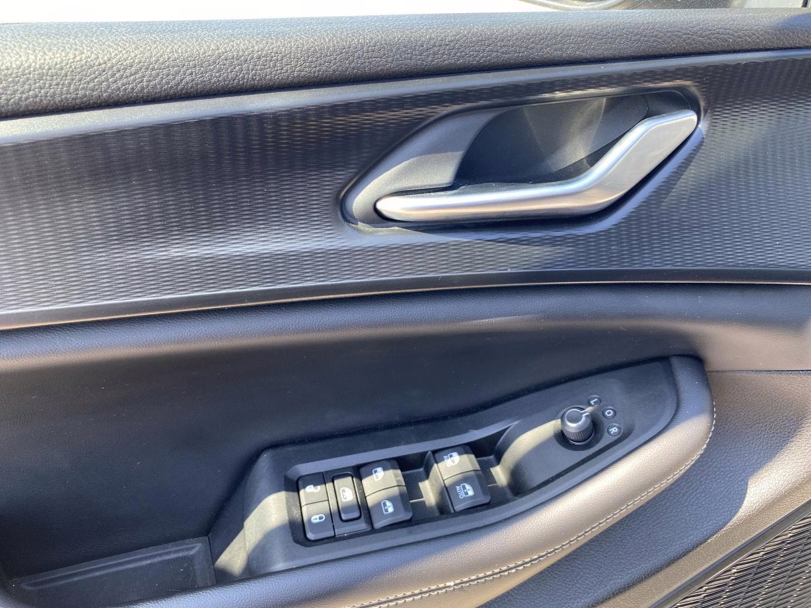 2023 Baltic Gray Metallic Clearcoat Jeep Grand Cherokee Laredo 4X4 SUV