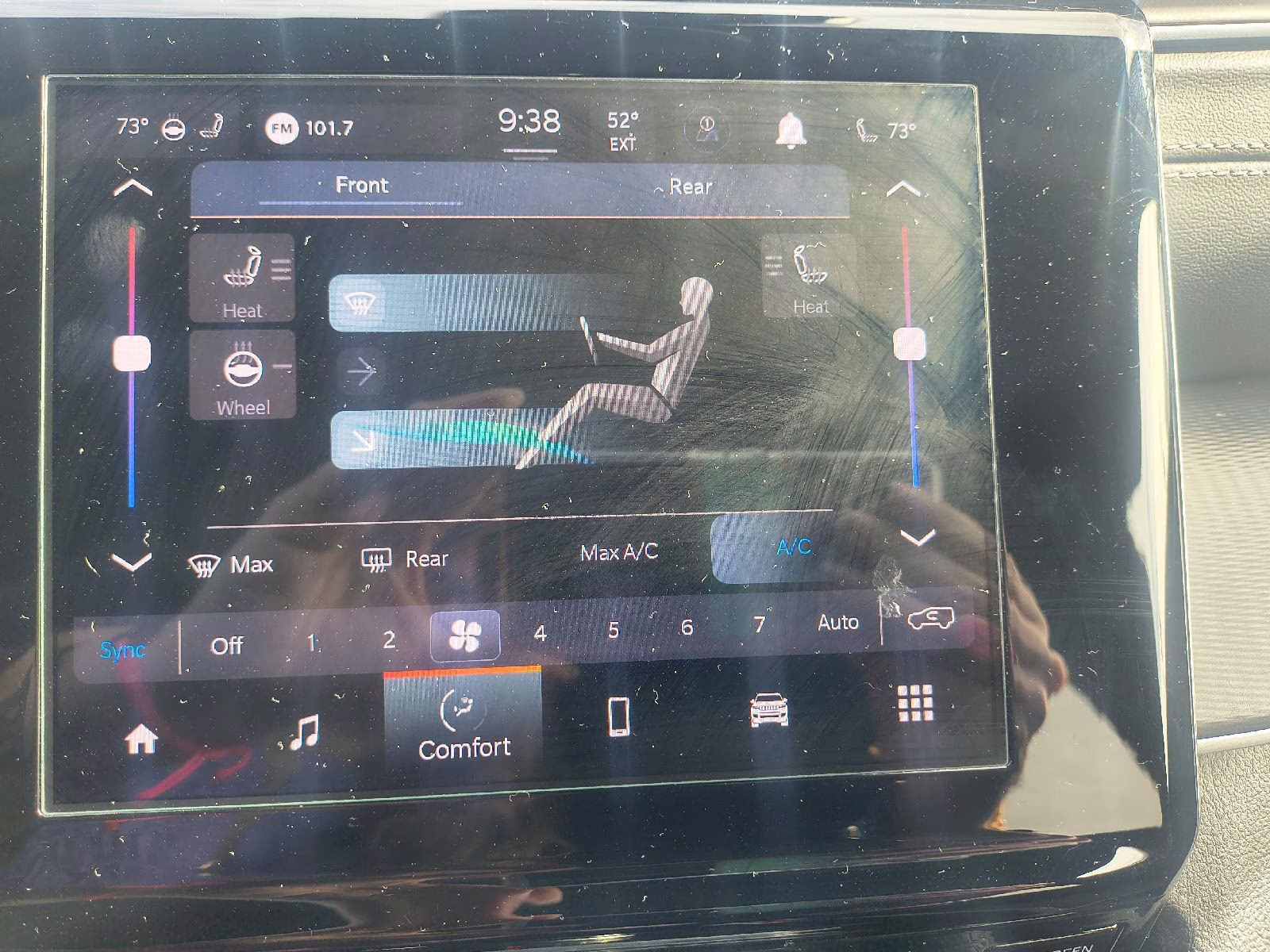 2024 Bright White Clearcoat Jeep Grand Cherokee L Altitude X 4X4 SUV