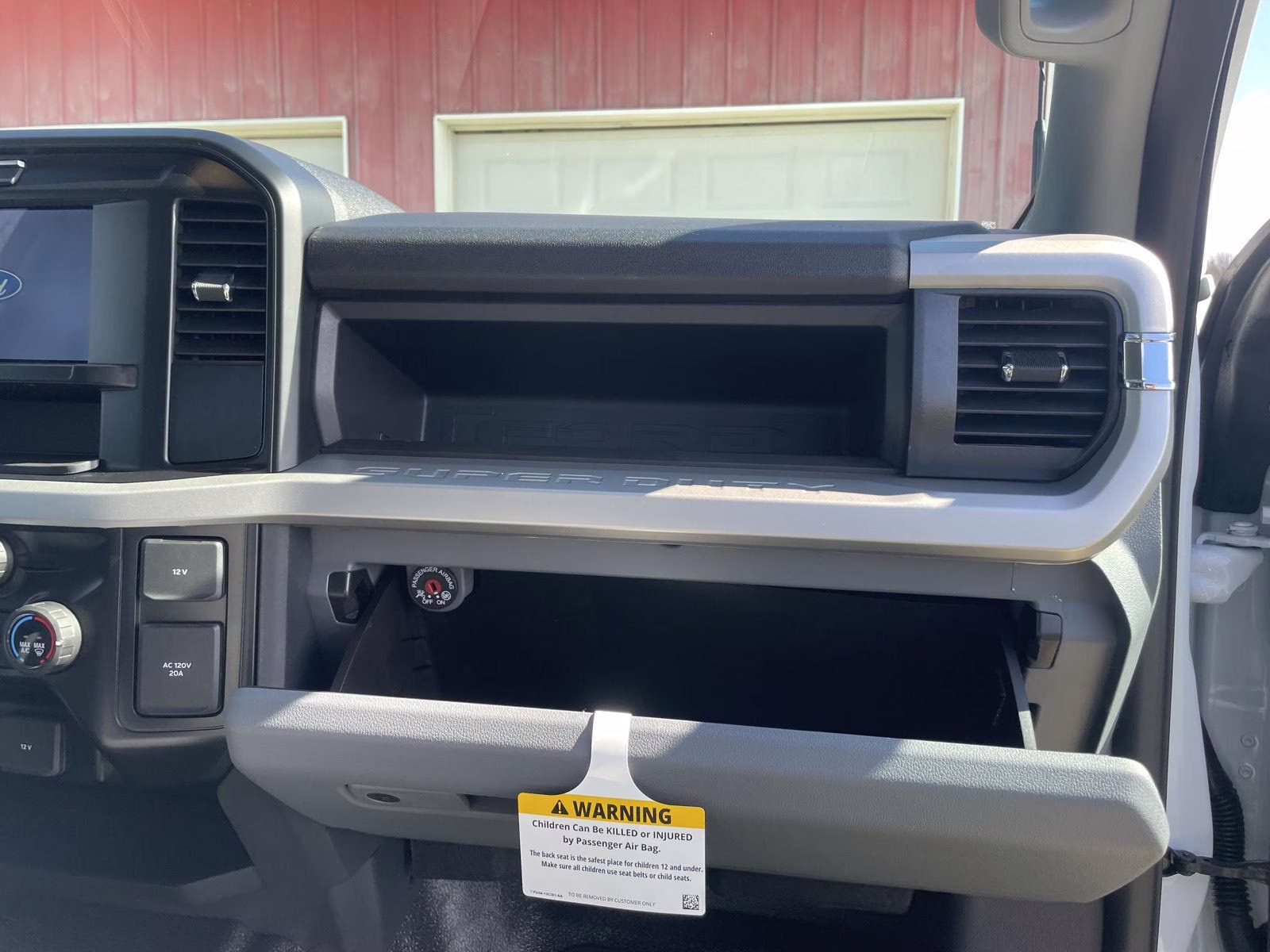 2026 Oxford White Ford Super Duty F-450 DRW XL 4X4 Truck