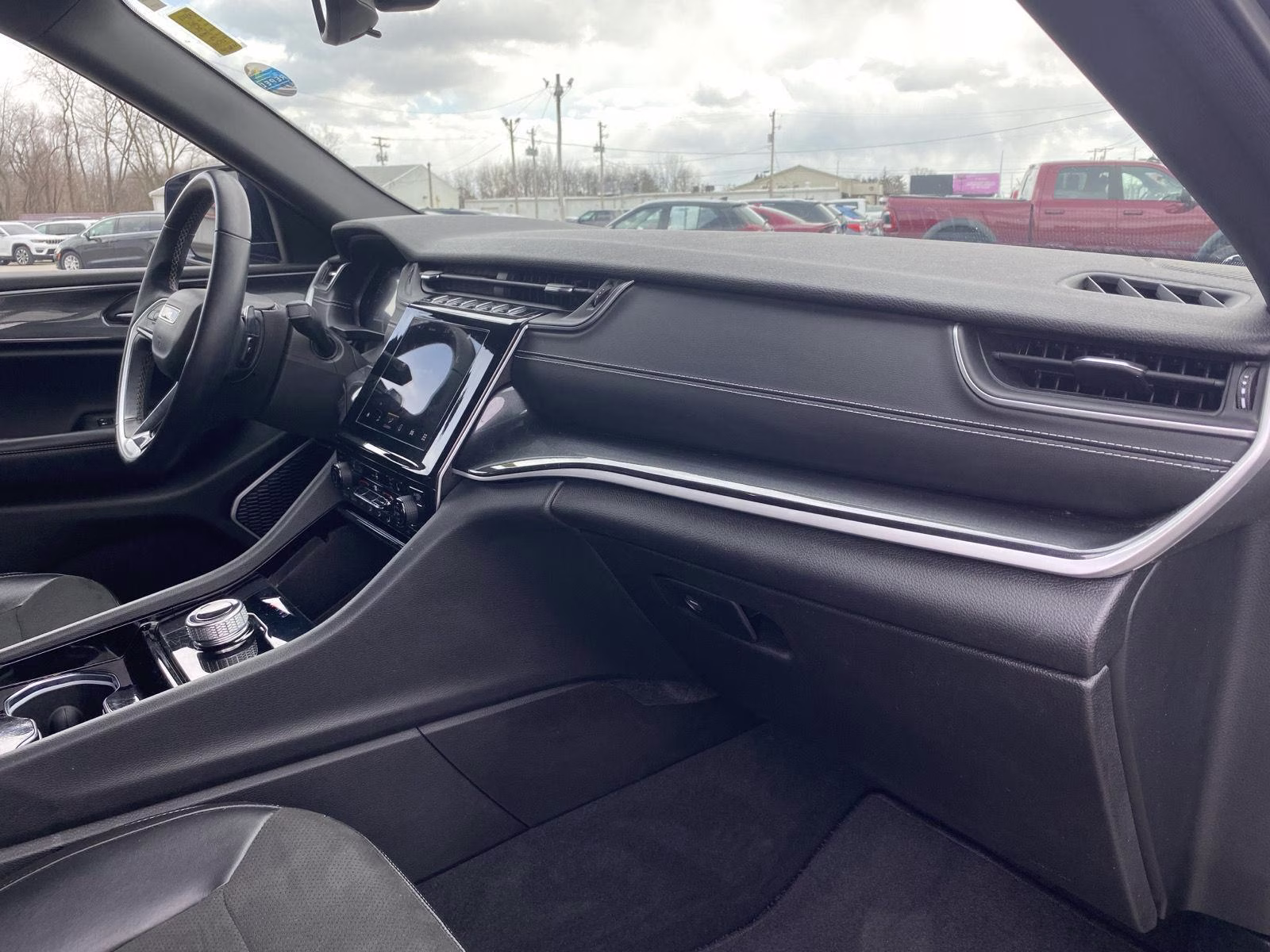 2022 Baltic Gray Metallic Clearcoat Jeep Grand Cherokee Altitude 4X4 SUV