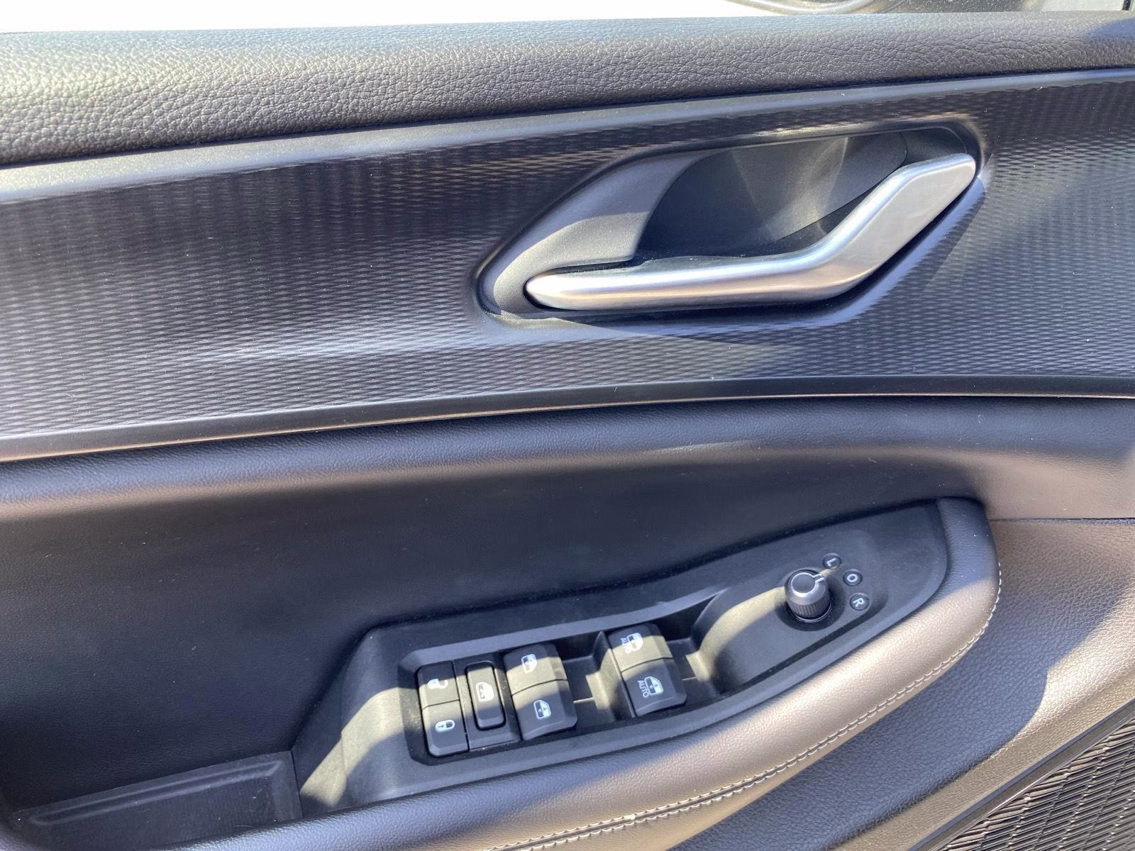 2023 Baltic Gray Metallic Clearcoat Jeep Grand Cherokee Laredo 4X4 SUV