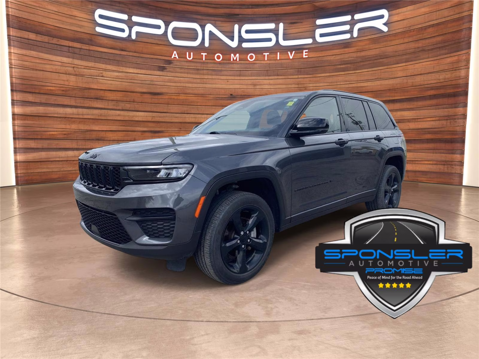 2022 Baltic Gray Metallic Clearcoat Jeep Grand Cherokee Altitude 4X4 SUV