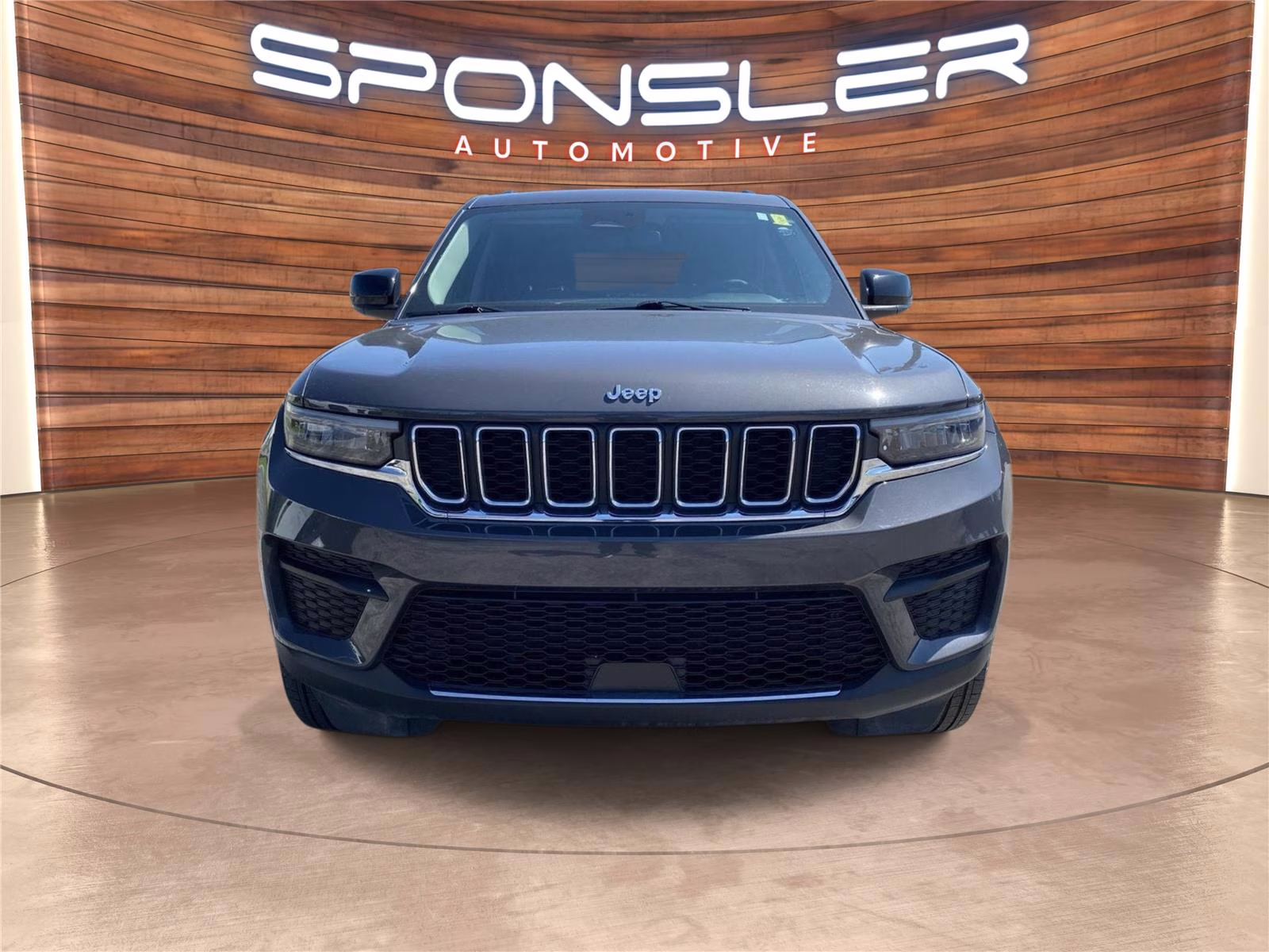 2023 Baltic Gray Metallic Clearcoat Jeep Grand Cherokee Laredo 4X4 SUV