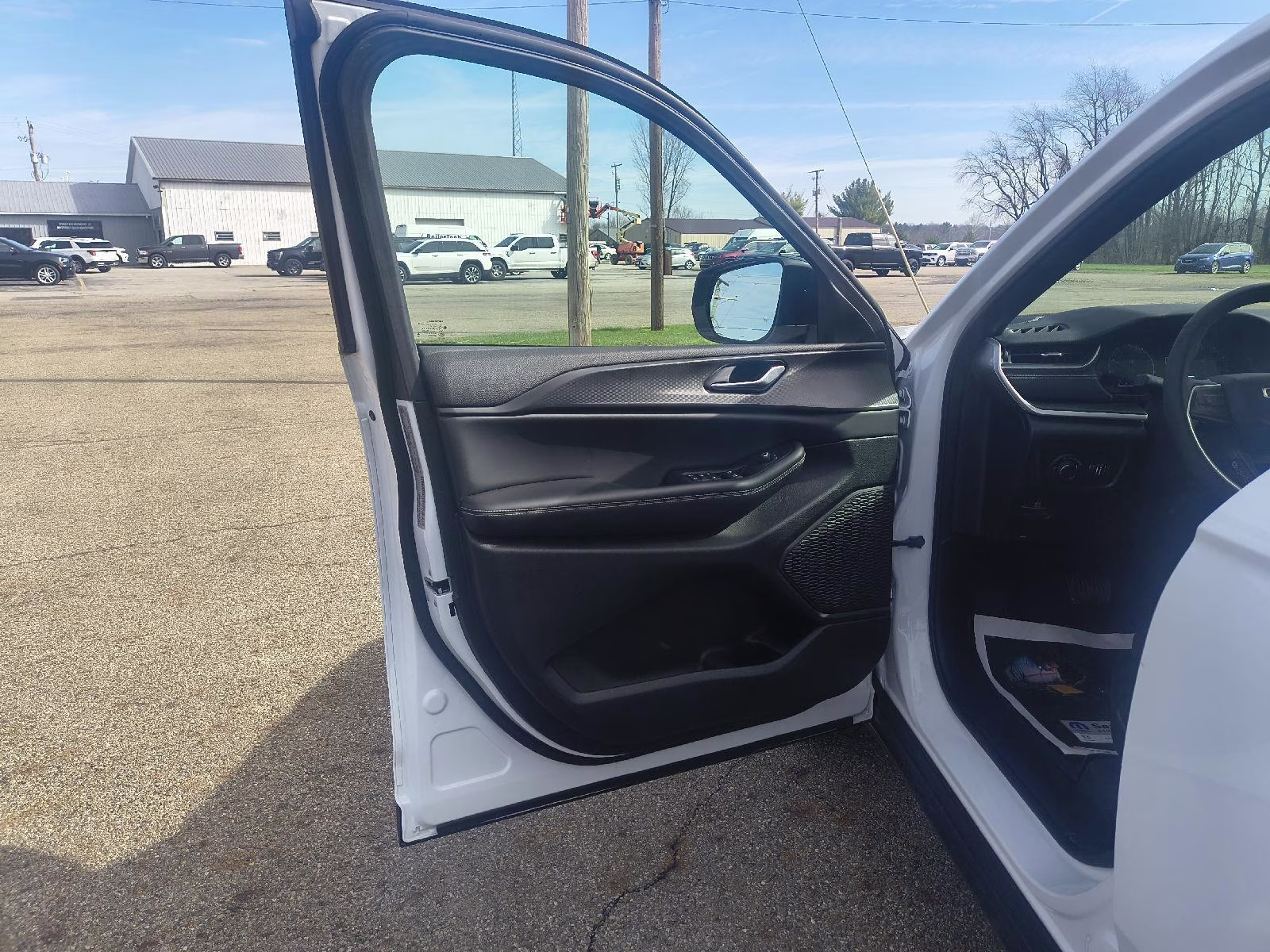 2024 Bright White Clearcoat Jeep Grand Cherokee L Altitude X 4X4 SUV