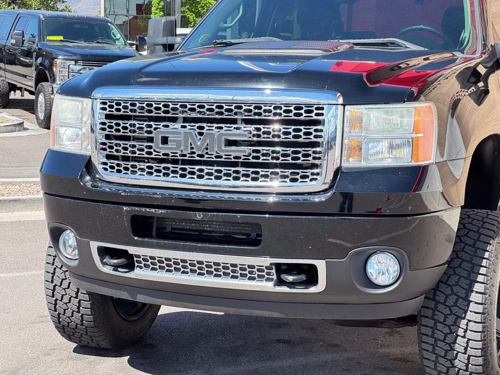 2014 Onyx Black GMC Sierra 2500HD Denali 4X4 Truck