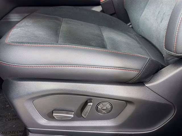2026 Agate Black Metallic Ford Explorer ST 4X4 SUV