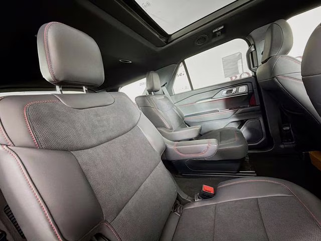 2026 Agate Black Metallic Ford Explorer ST 4X4 SUV