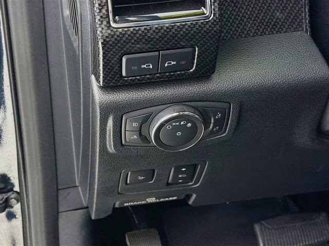 2019 Black Metallic Ford Super Duty F-250 SRW Lariat Black Ops 4X4 Truck