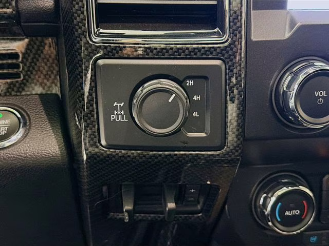 2019 Black Metallic Ford Super Duty F-250 SRW Lariat Black Ops 4X4 Truck