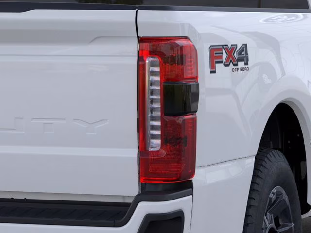 2026 Oxford White Ford Super Duty F-350 SRW XL 4X4 Truck
