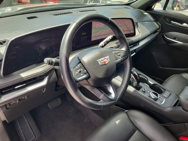 2025 Argent Silver Metallic Cadillac XT4 Premium Luxury FWD SUV