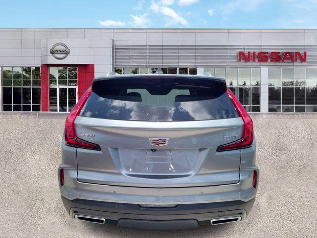 2025 Argent Silver Metallic Cadillac XT4 Premium Luxury FWD SUV