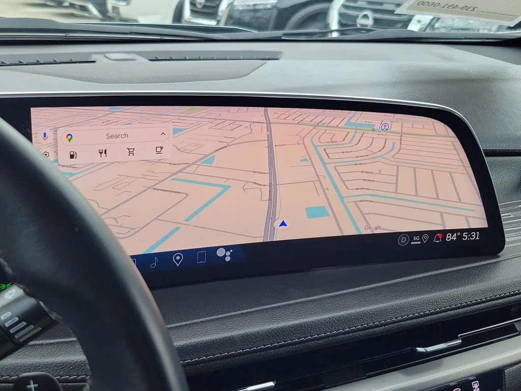 2025 Argent Silver Metallic Cadillac XT4 Premium Luxury FWD SUV