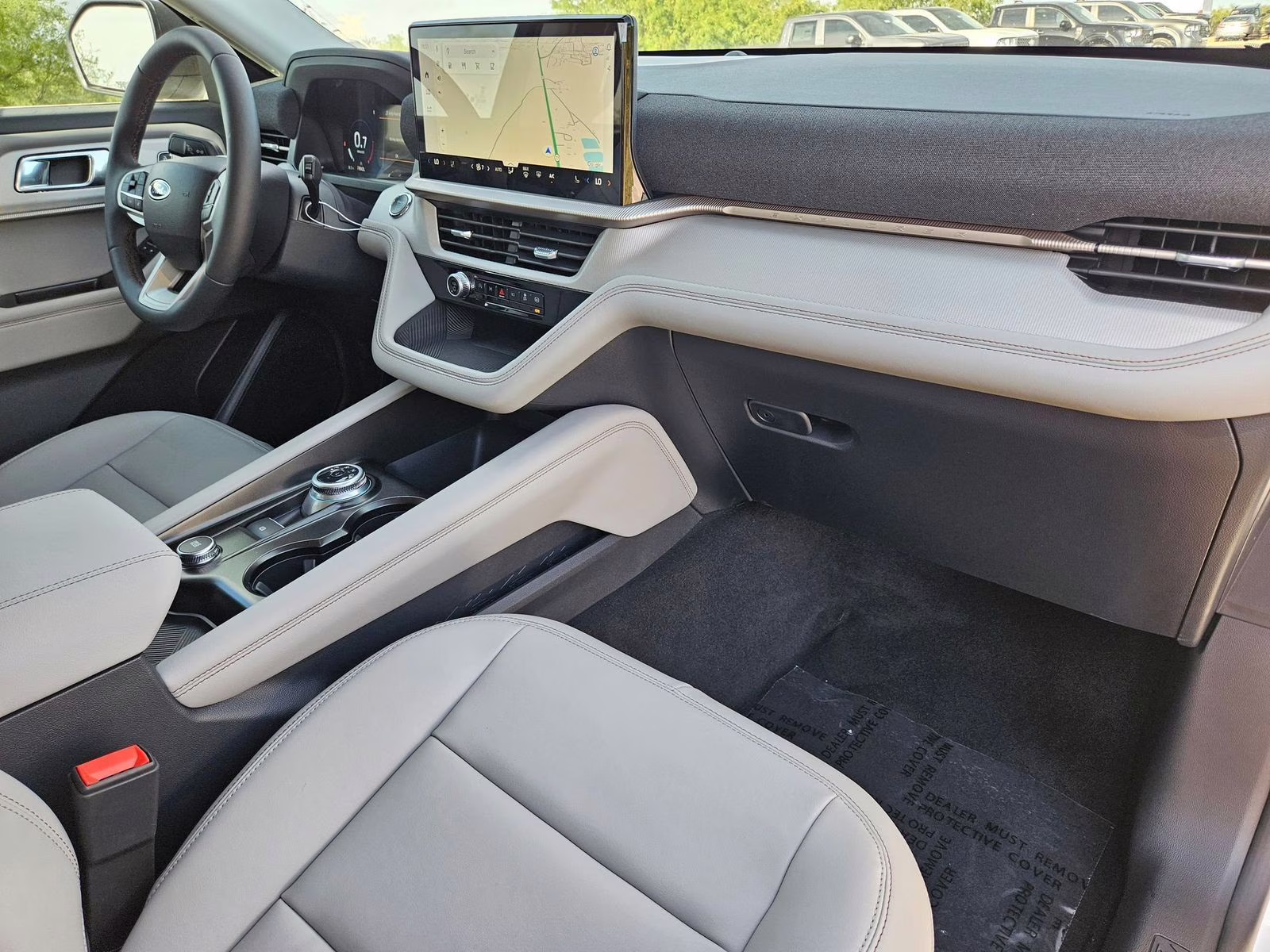 2026 White Metallic Ford Explorer Active 4X4 SUV