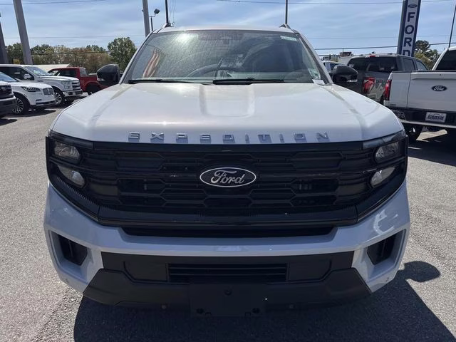 2026 Silver Metallic Ford Expedition Max Active RWD SUV