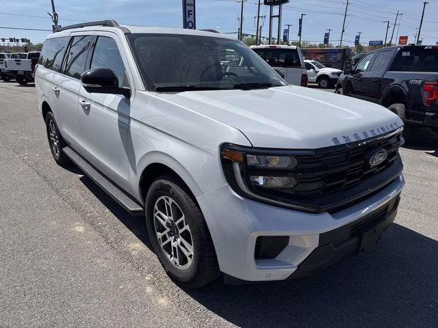 2026 Silver Metallic Ford Expedition Max Active RWD SUV