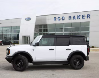 2026 Oxford White Ford Bronco Outer Banks 4X4 SUV