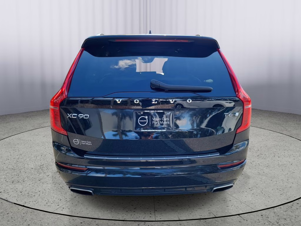 2021 Onyx Black Metallic Volvo XC90 R-Design AWD SUV