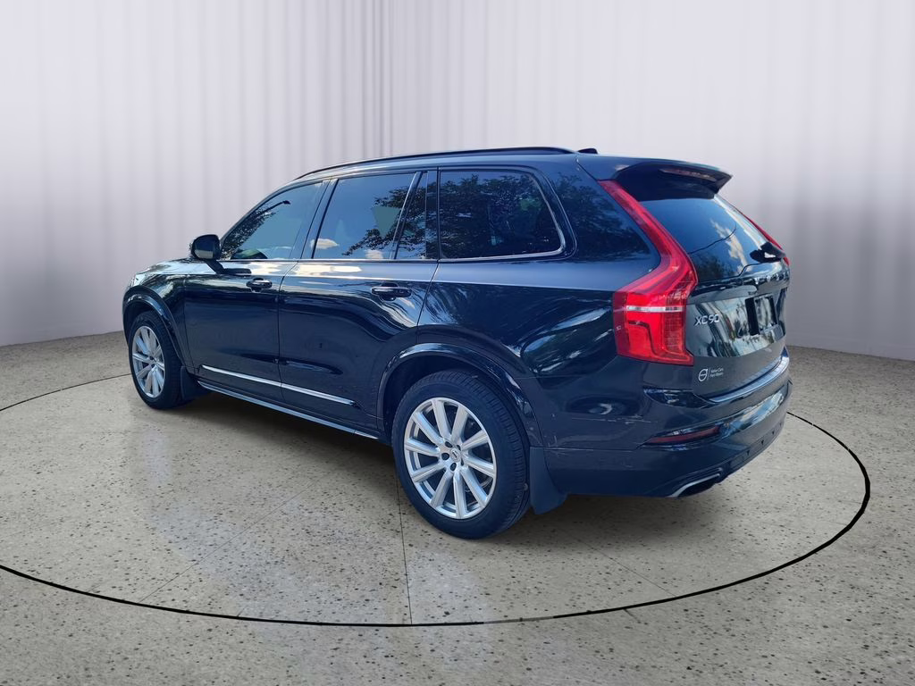 2021 Onyx Black Metallic Volvo XC90 R-Design AWD SUV