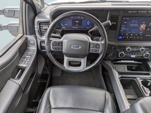 2024 Oxford White Ford Super Duty F-250 SRW Lariat 4X4 Truck